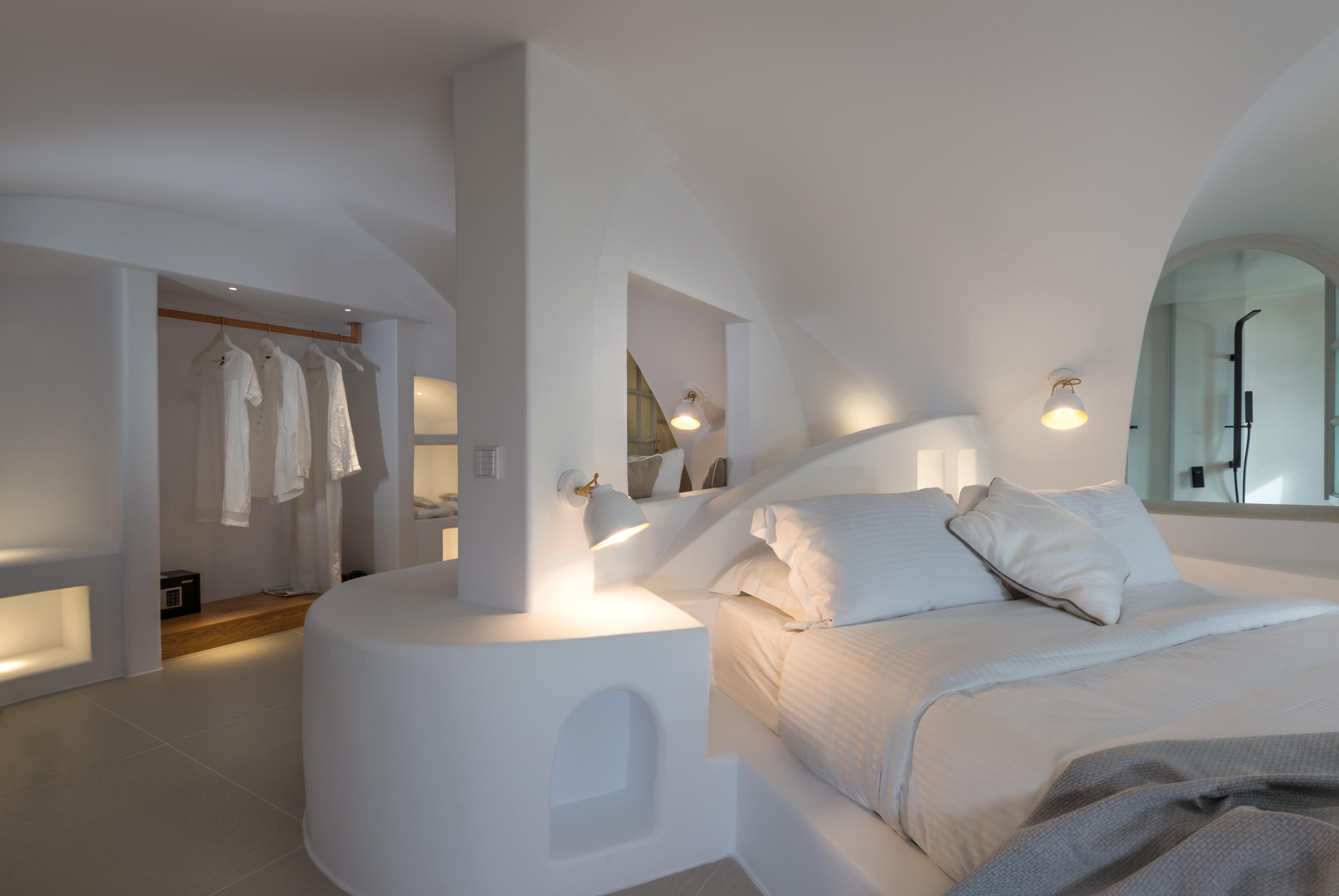 Nefeles Luxury Suites Фира Екстериор снимка