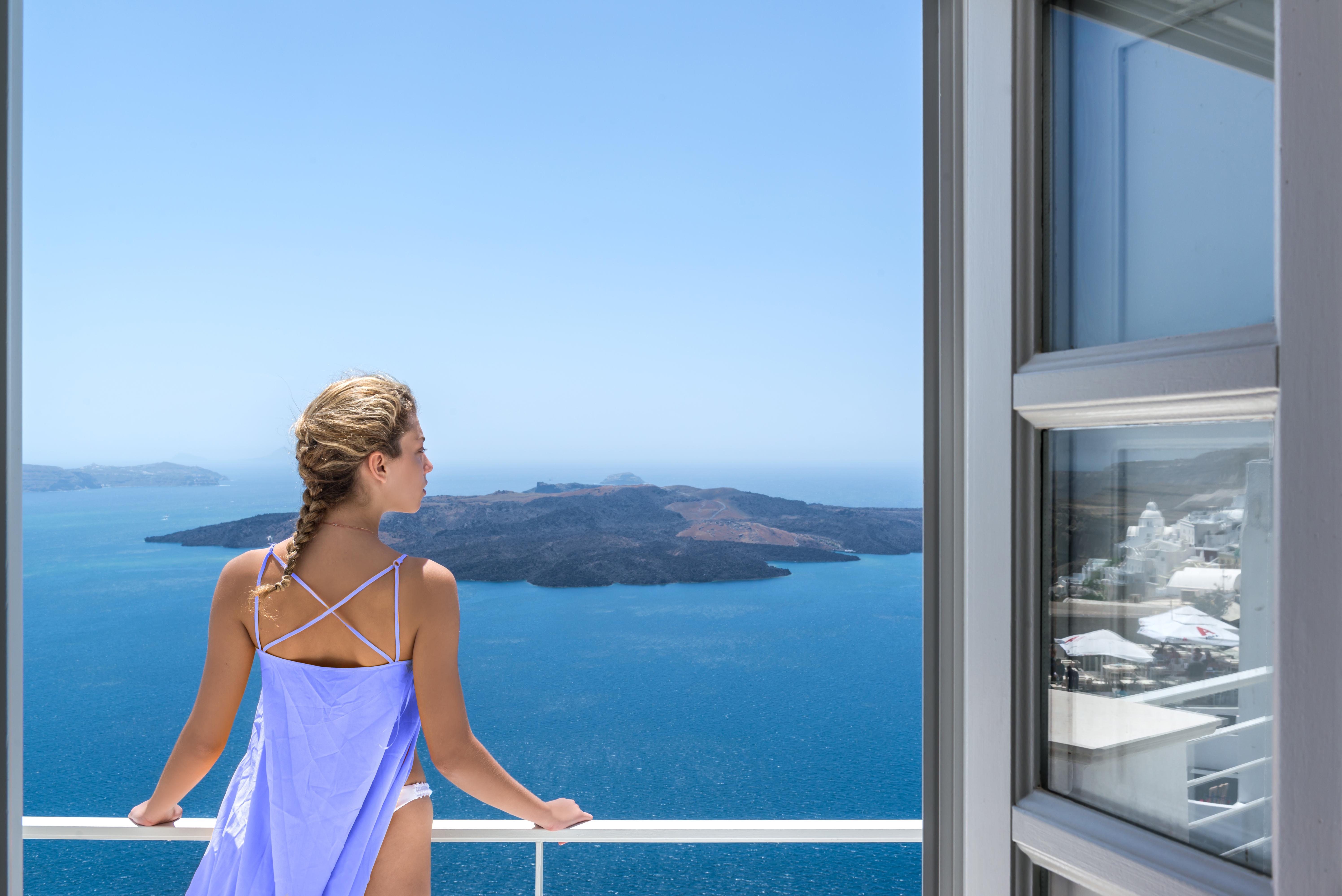 Nefeles Luxury Suites Фира Екстериор снимка